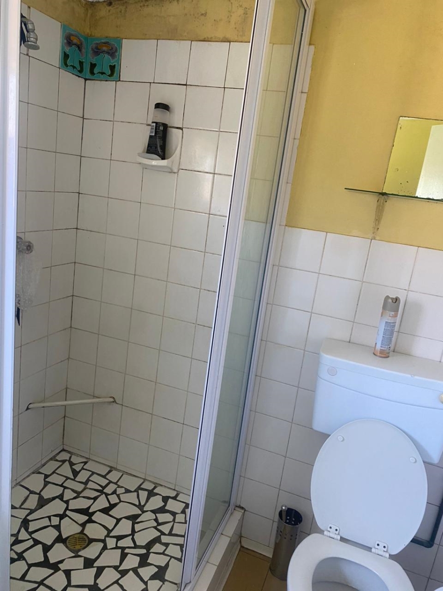 To Let 1 Bedroom Property for Rent in Top Town Eastern Cape